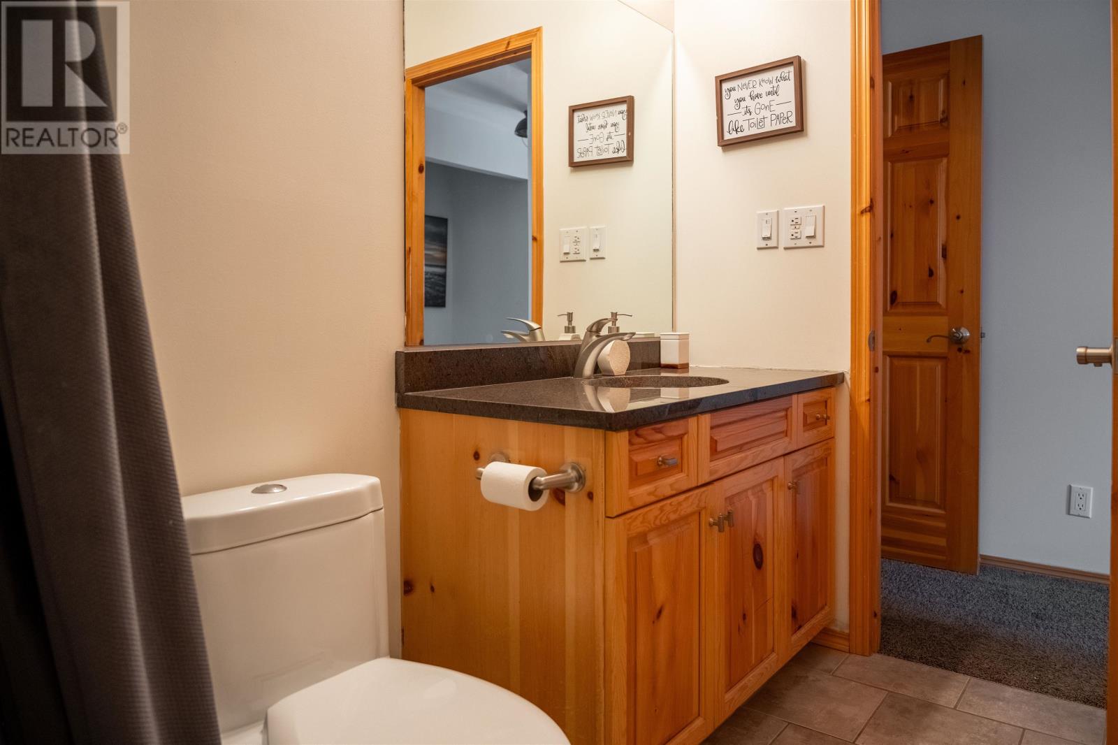 220D Phantom DR, Kenora, Ontario, P0X1C0 — Photo 30