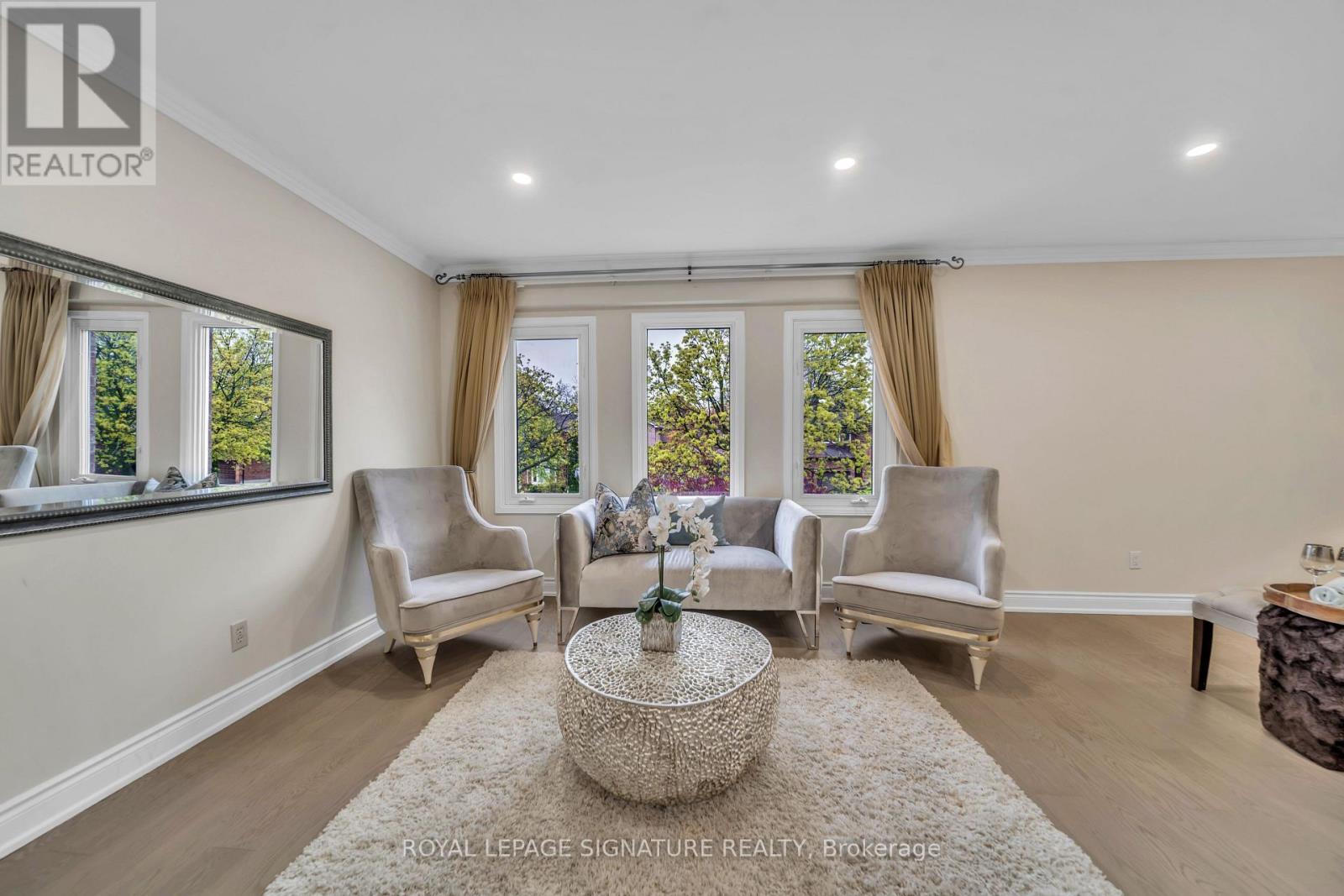 47 EDMUND SEAGER DRIVE - 15