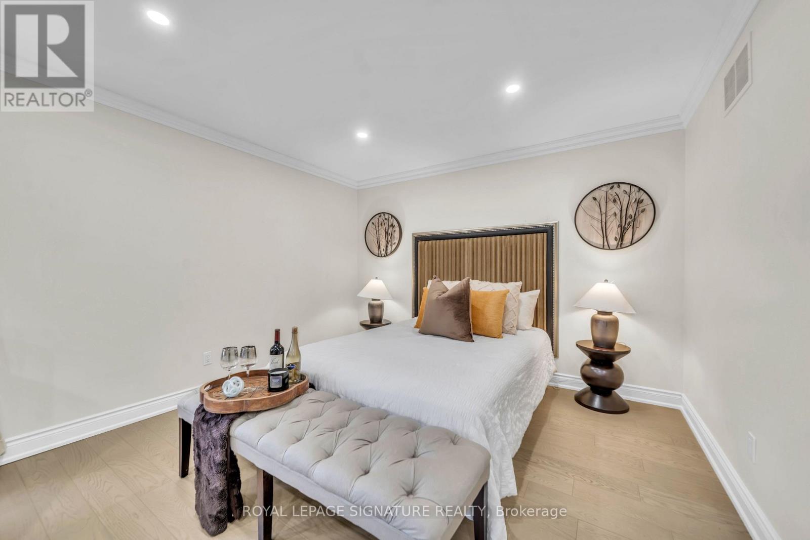 47 EDMUND SEAGER DRIVE - 16
