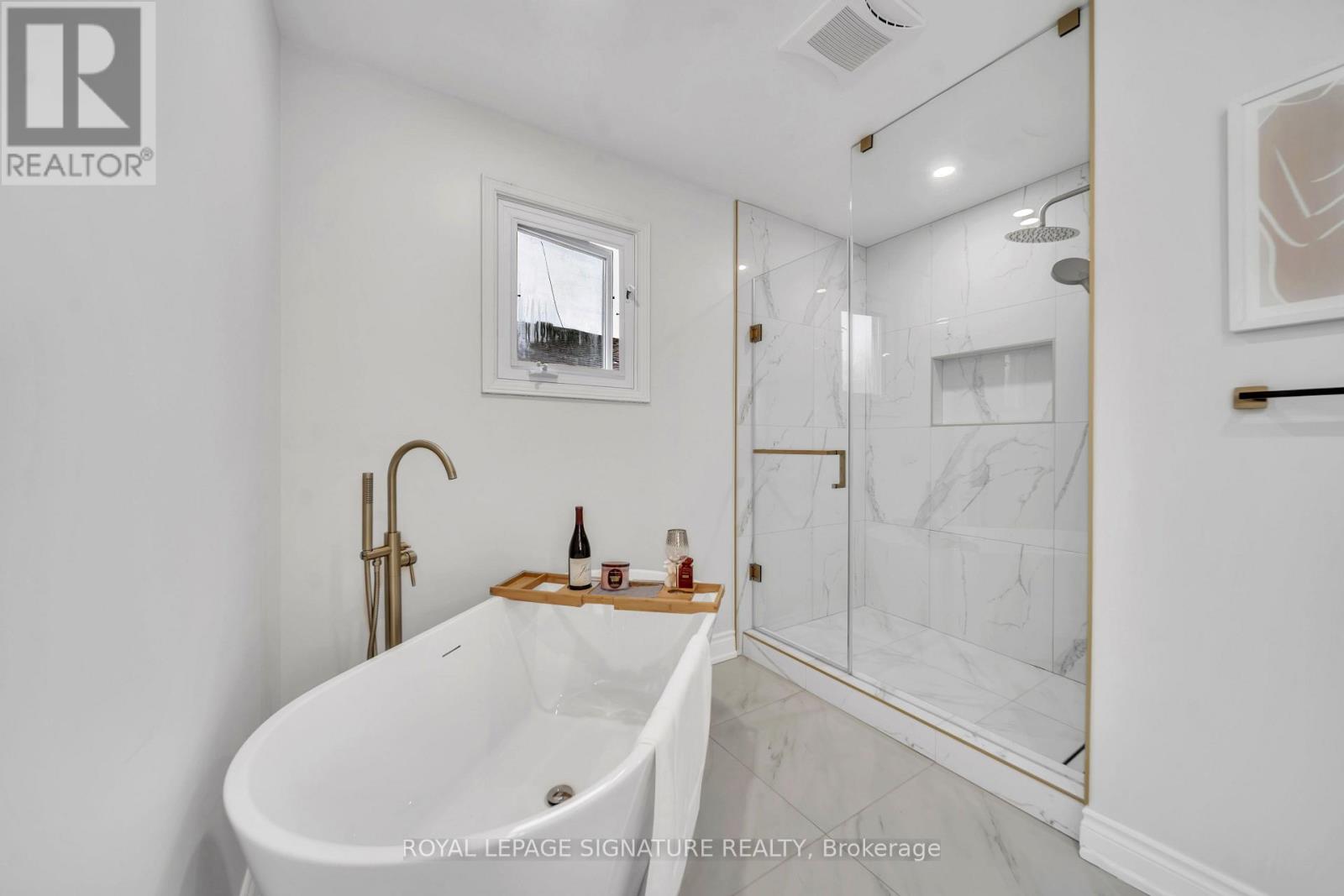 47 EDMUND SEAGER DRIVE - 18