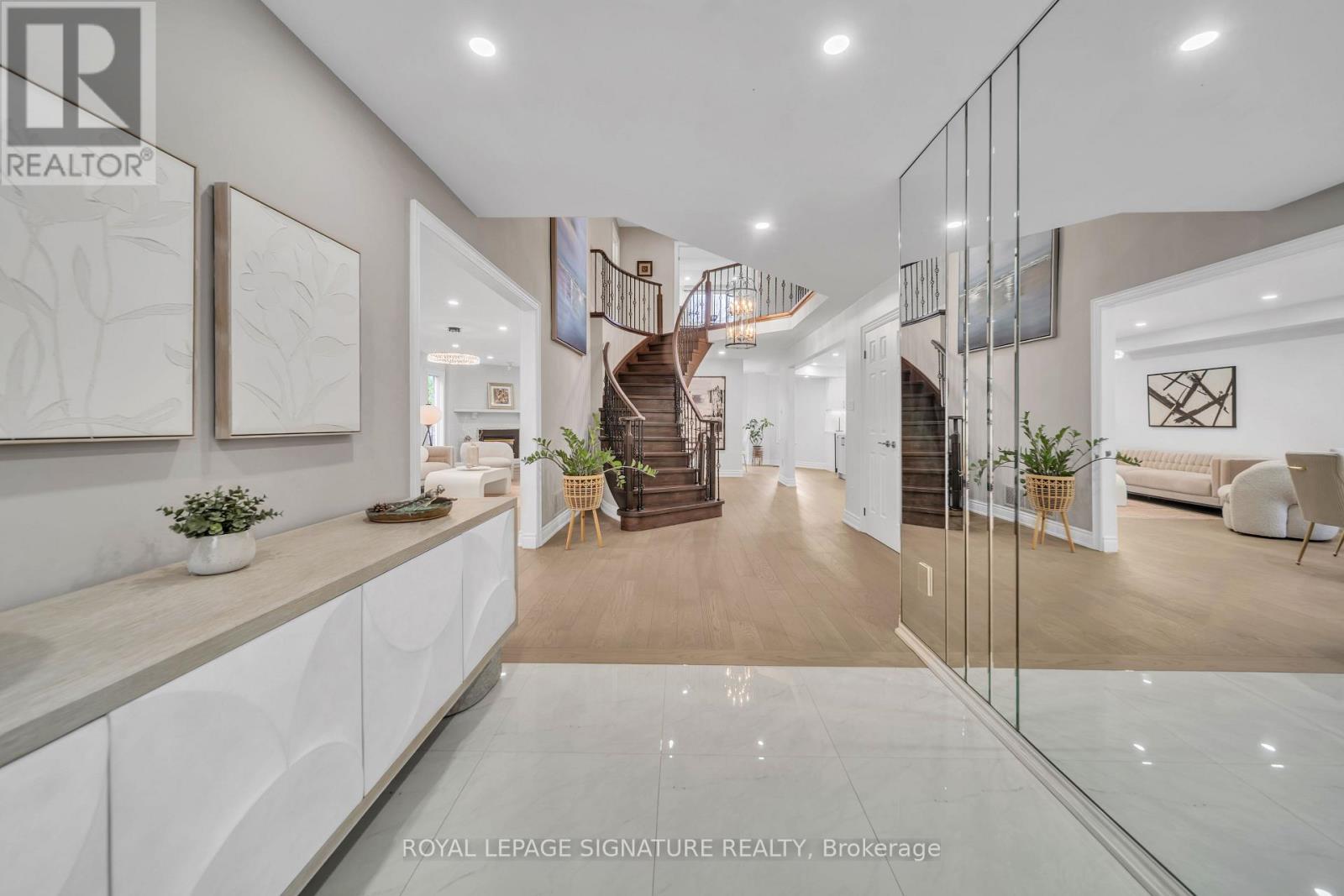 47 EDMUND SEAGER DRIVE - 2