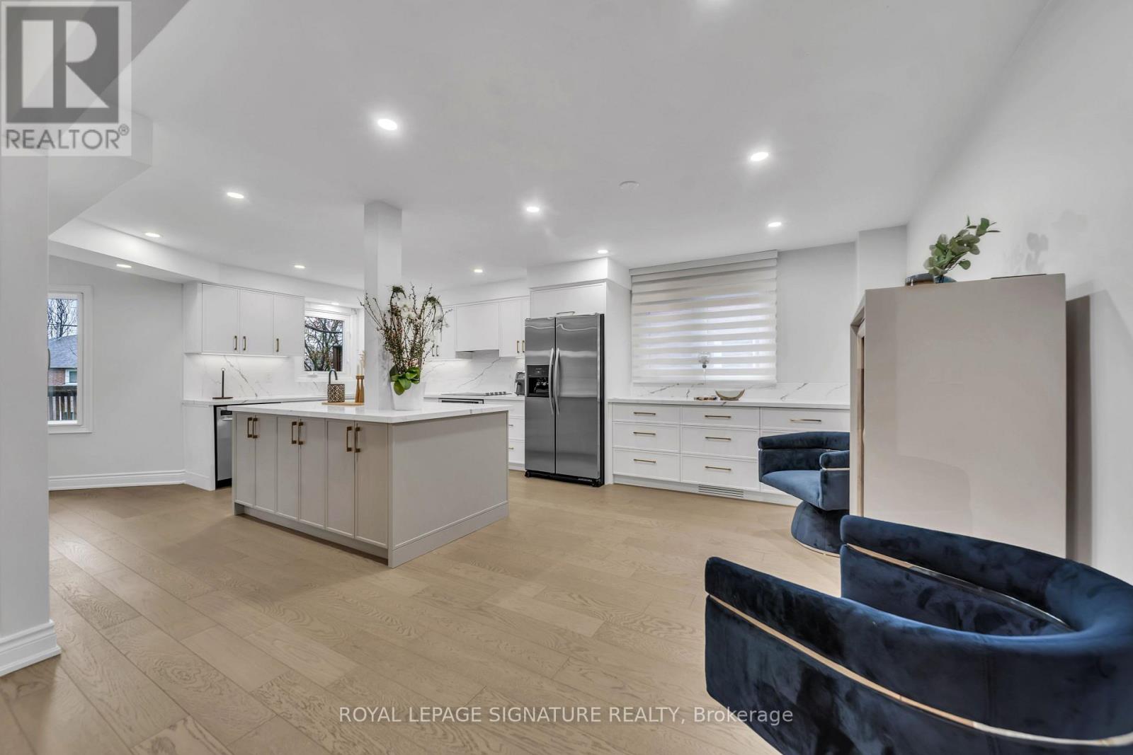 47 EDMUND SEAGER DRIVE - 9