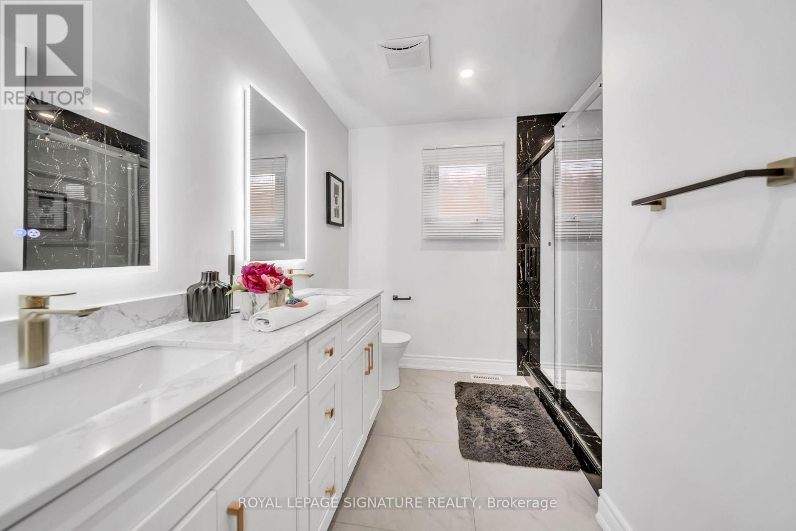 47 EDMUND SEAGER DRIVE - 21