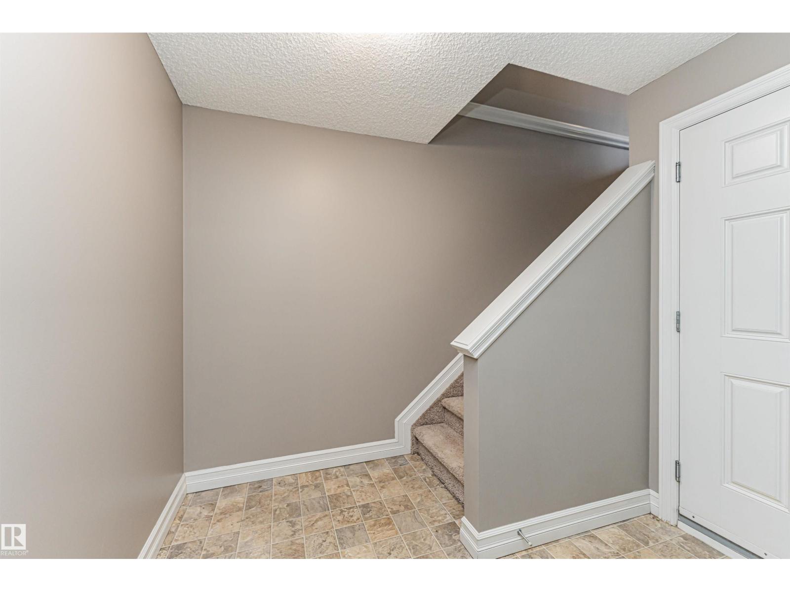 #110 3625 144 AV NW - 29
