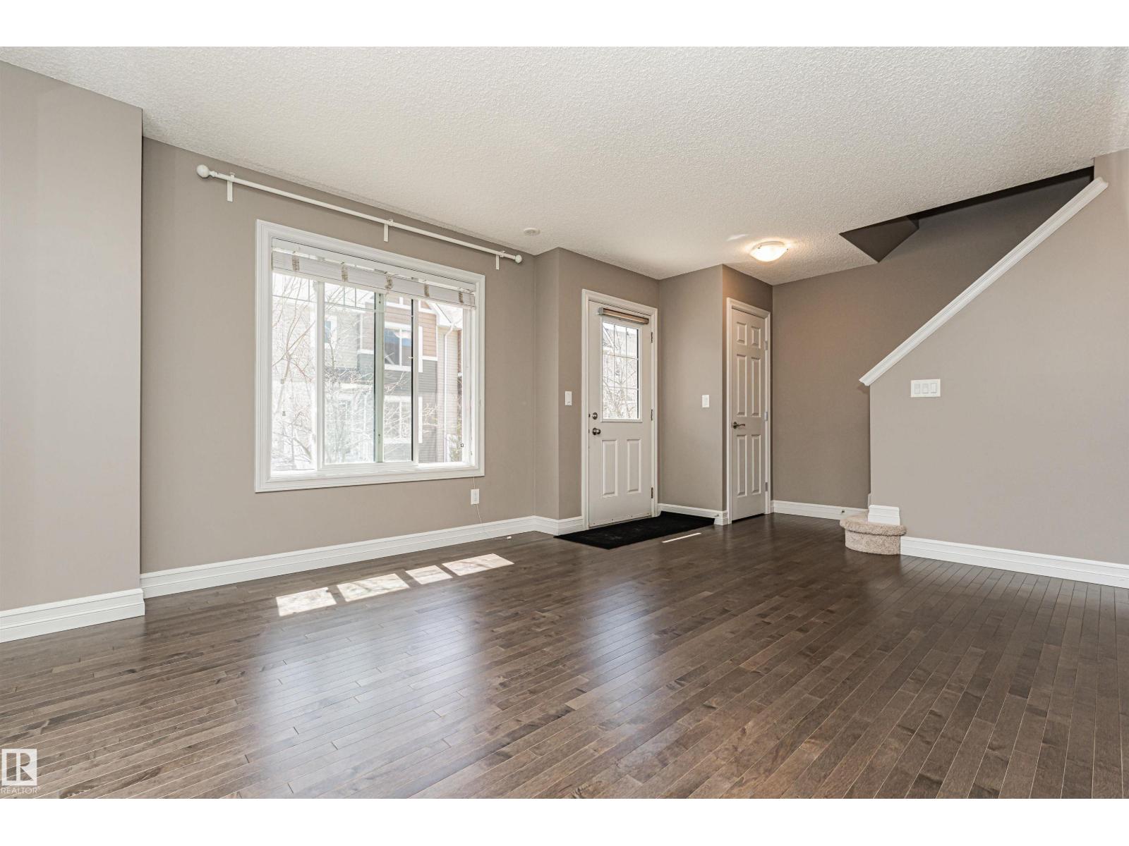 #110 3625 144 AV NW - 5