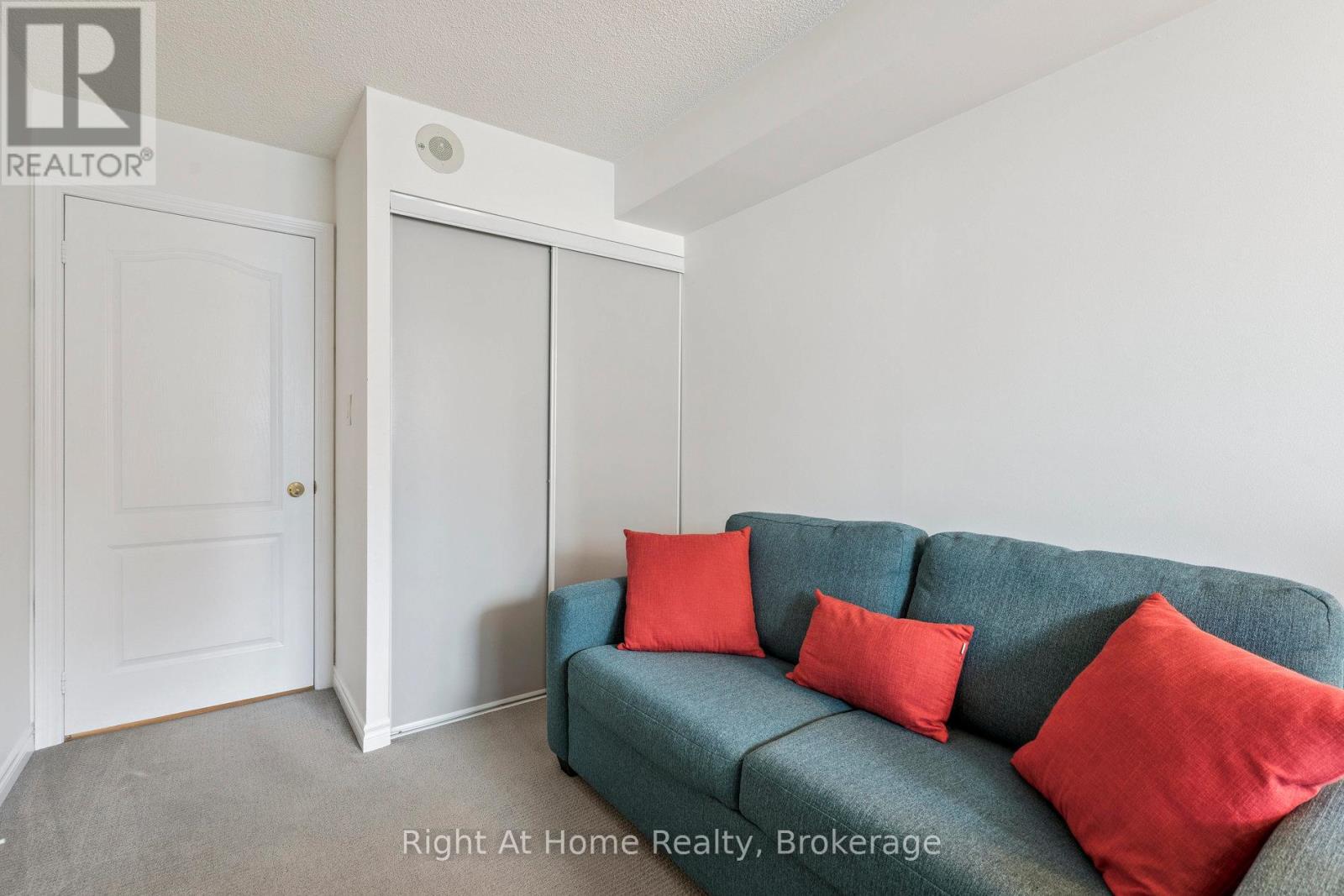 #605 2111 LAKE SHORE BOULEVARD W - 16