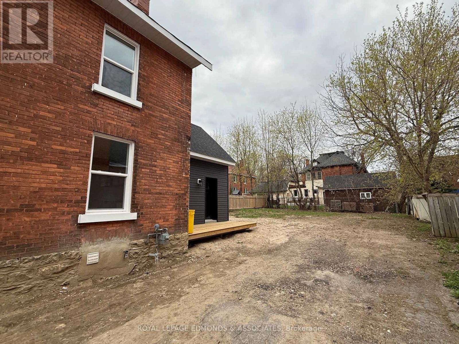 204 MCALLISTER STREET - 32