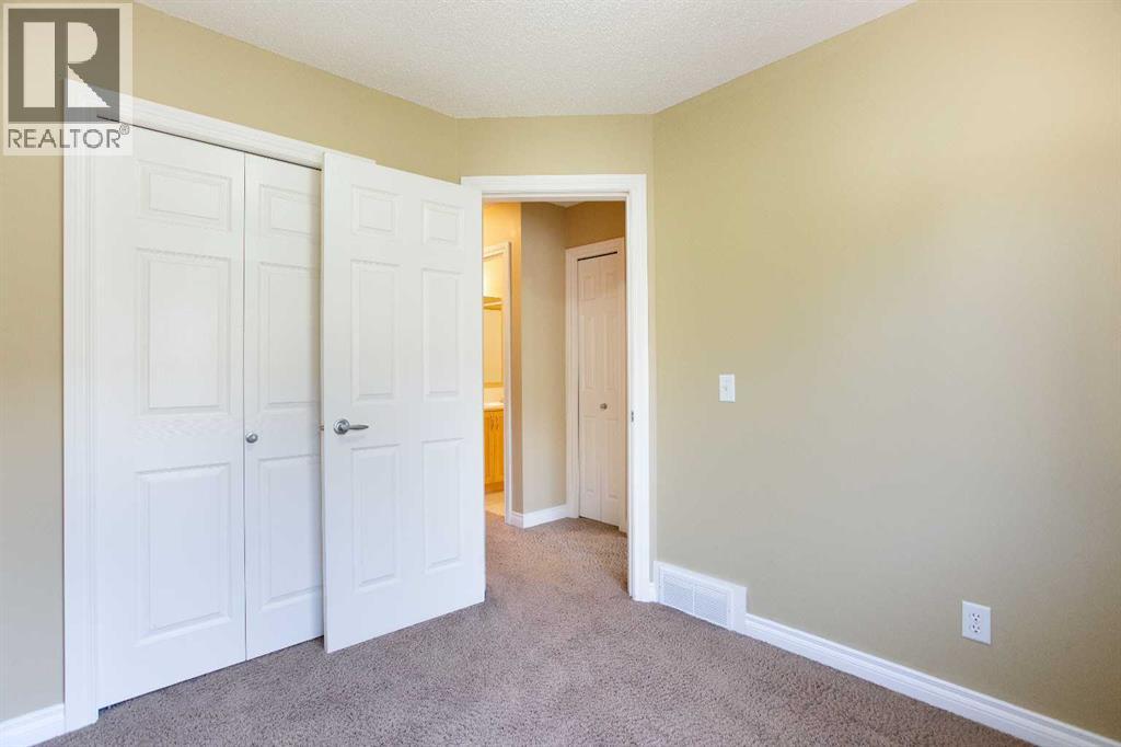 120 Cedarwood Lane SW - 19