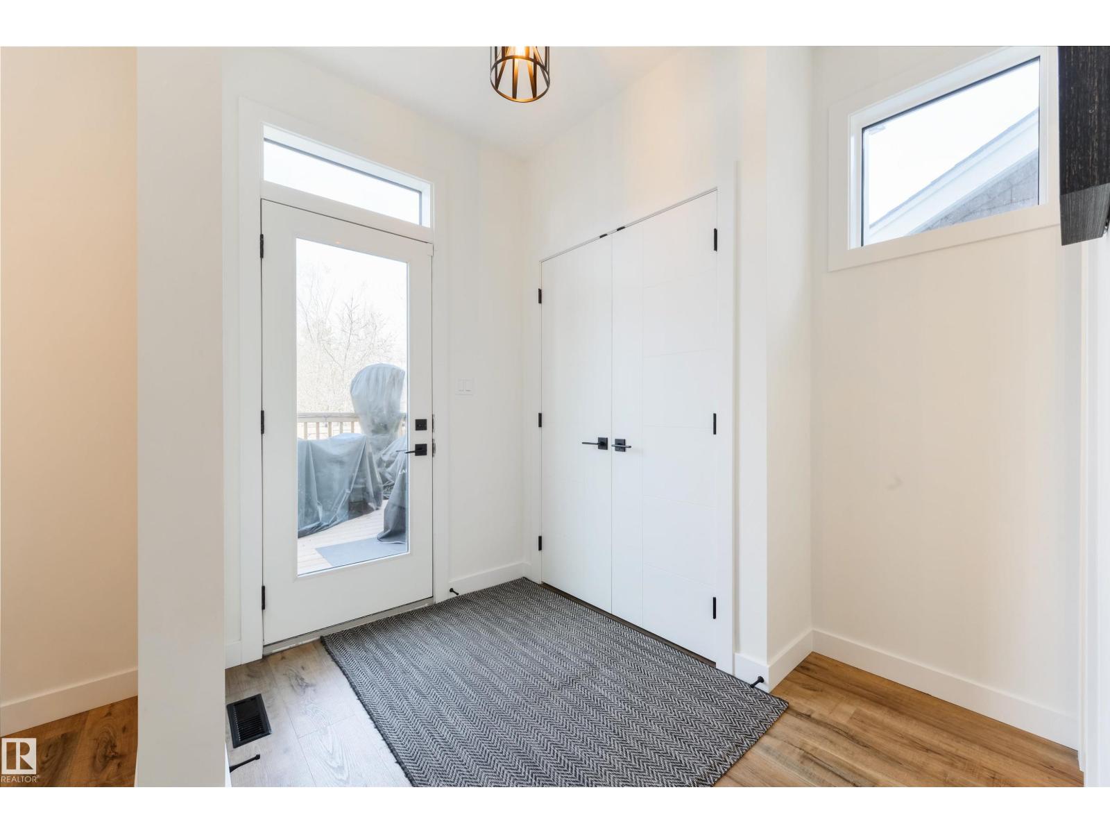 11414 125 ST NW - 16