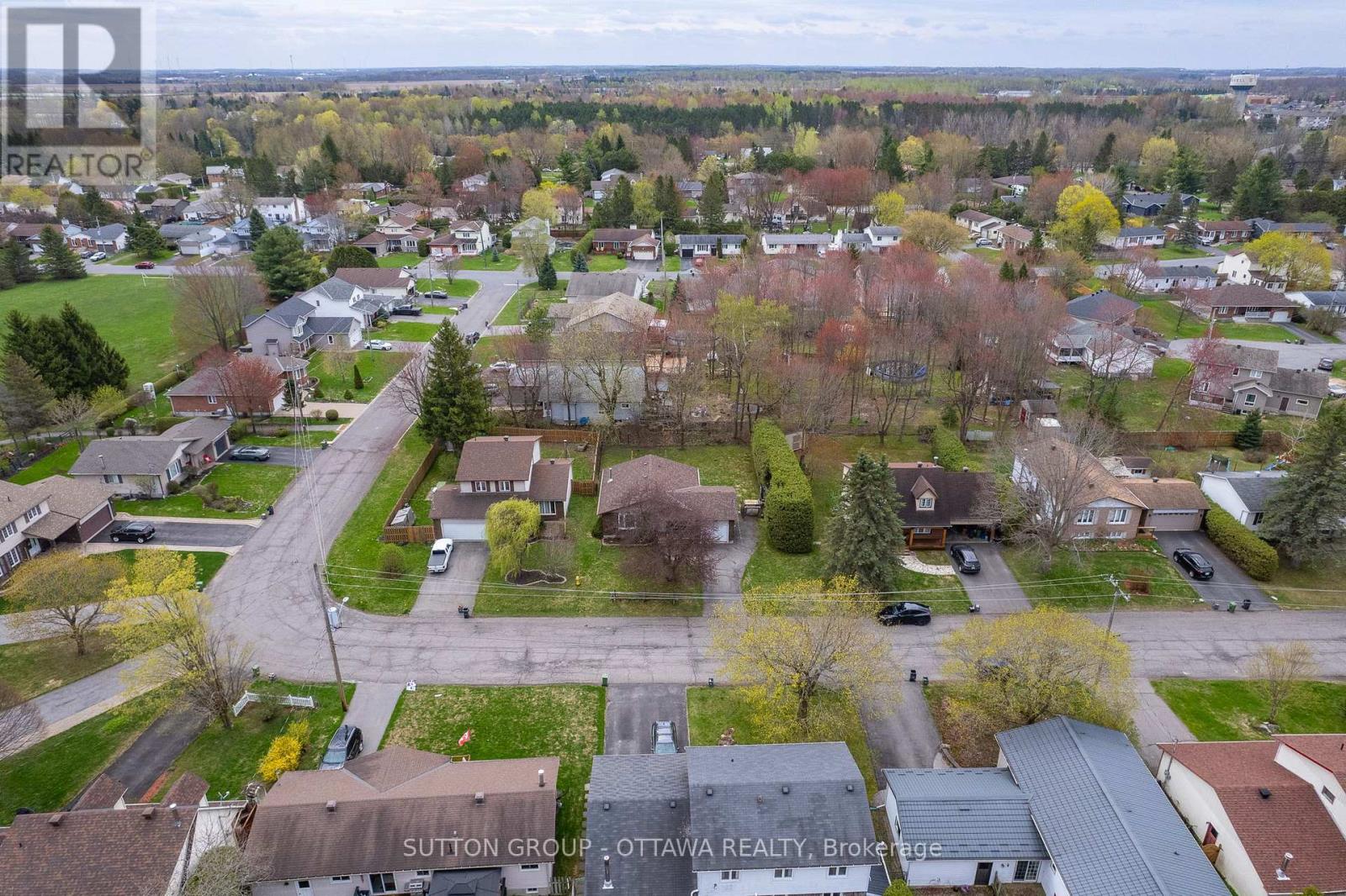 380 MAPLE STREET - 27