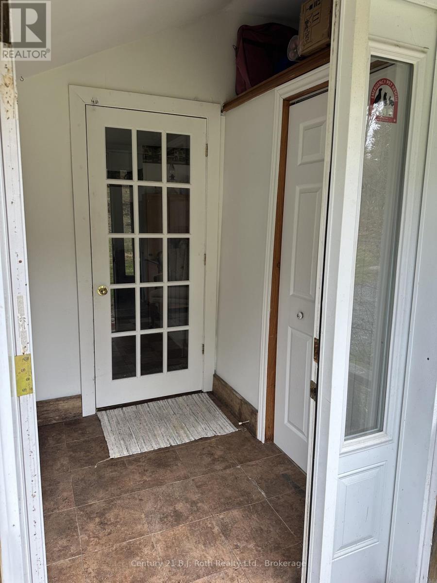 4 STOCKING LANE - 20