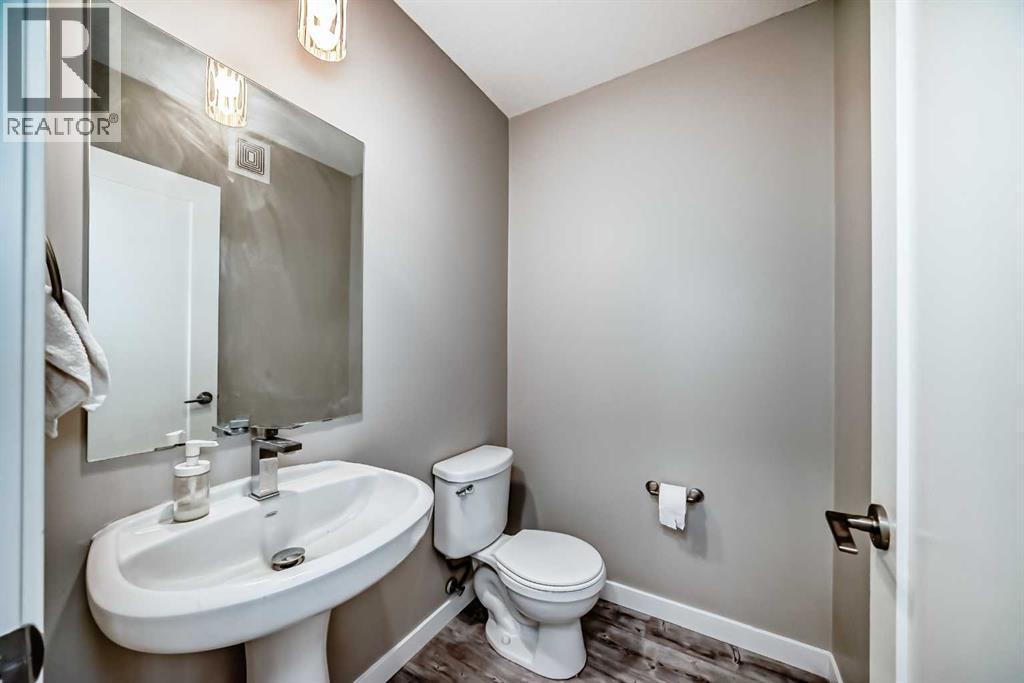 #220 7 Westpark Common SW - 18