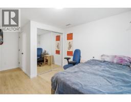 4261 Carey Rd, Saanich, BC V8Z4H1 Photo 24