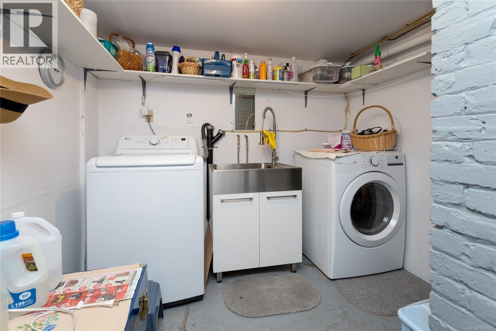 2238 Shakespeare St - 24