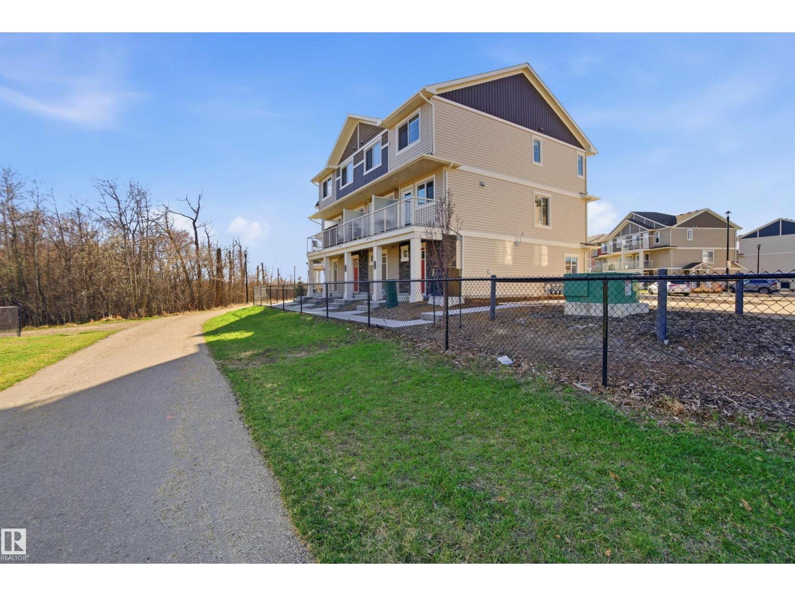 #64 17832 78 ST NW - 49