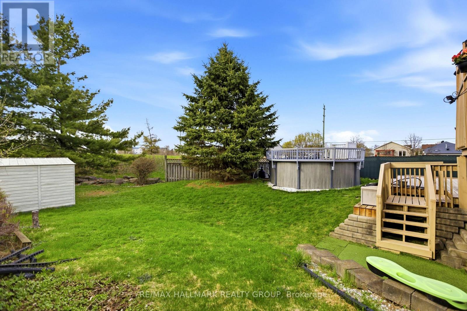 164 PATTERSON CRESCENT - 28
