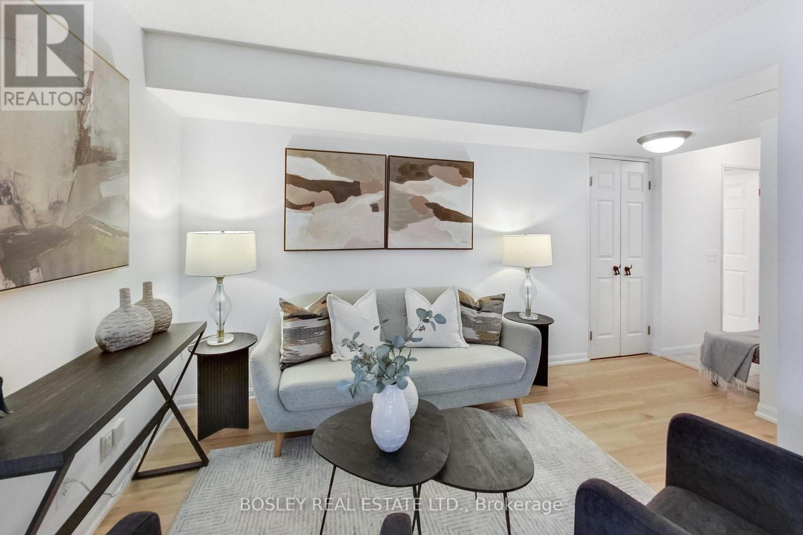 #209 24 WELLESLEY STREET W - 7
