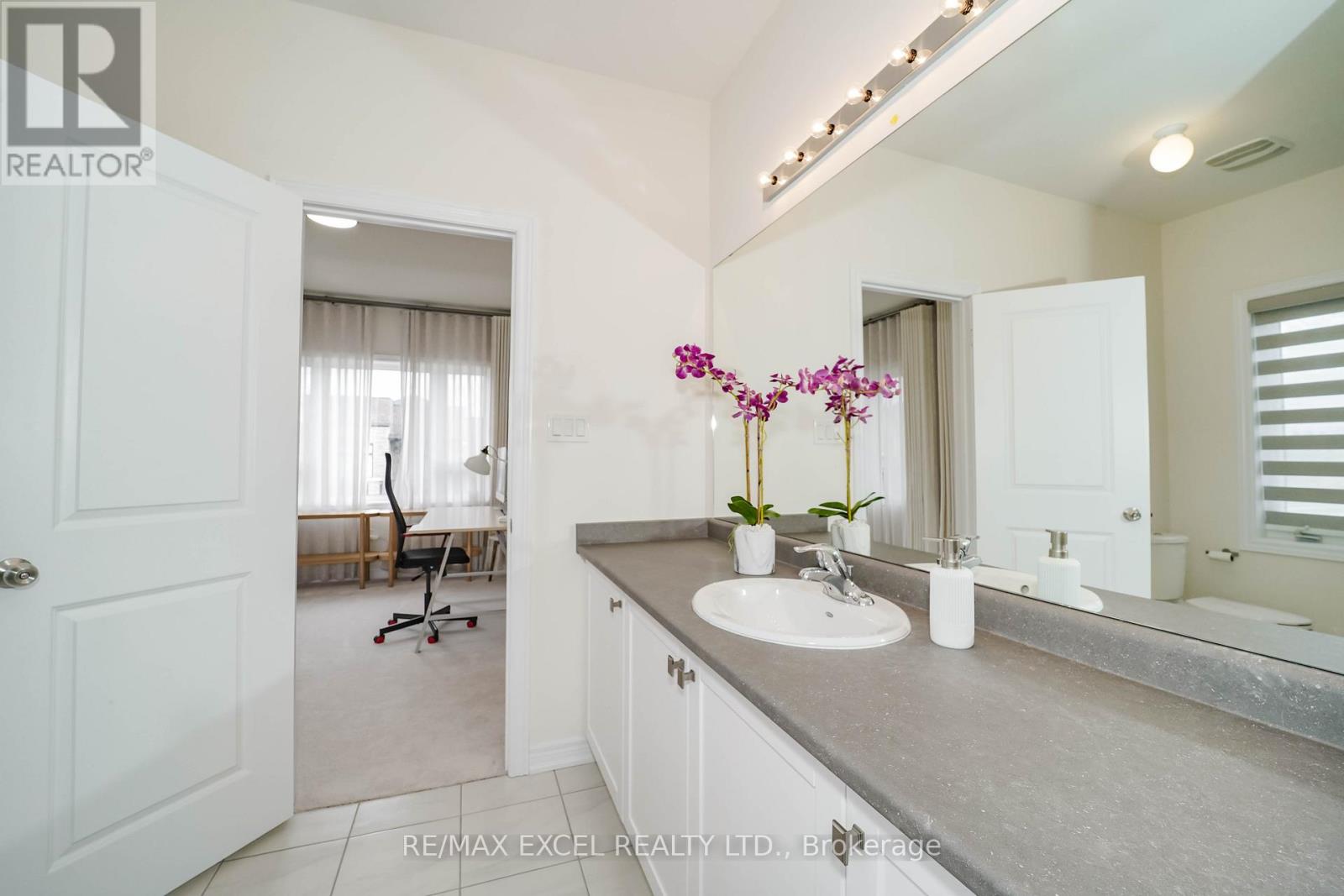 231 FALLHARVEST WAY - 38
