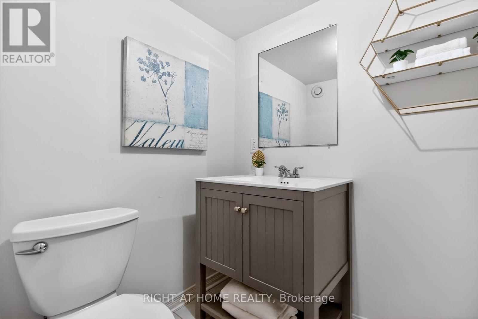 874 FRANCIS ROAD - 26