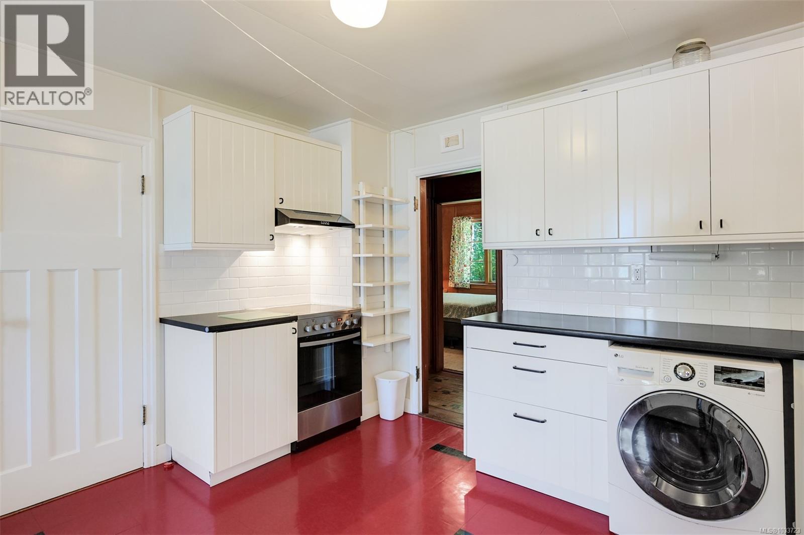 2024 Renfrew Rd - 21