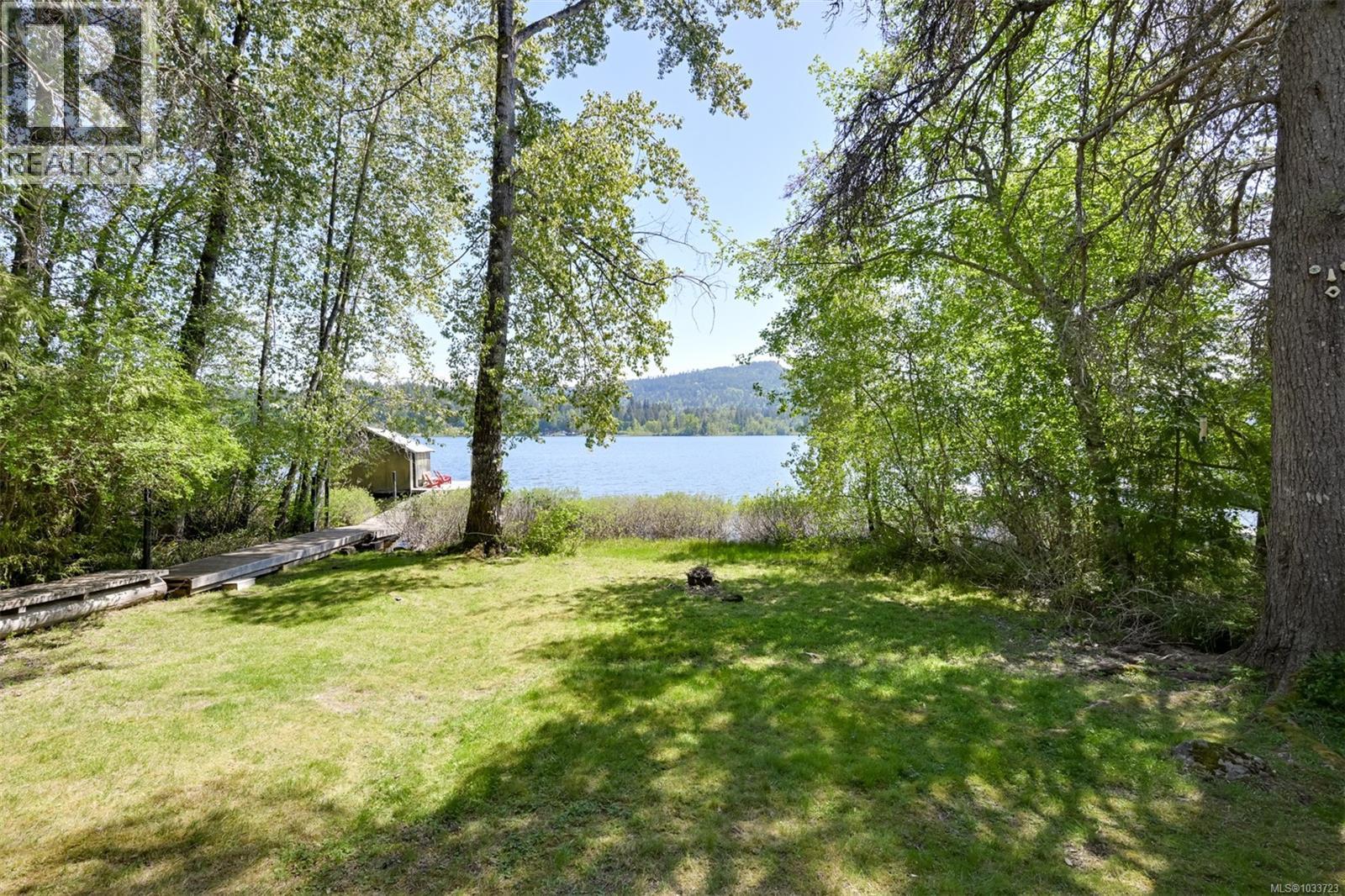 2024 Renfrew Rd - 38