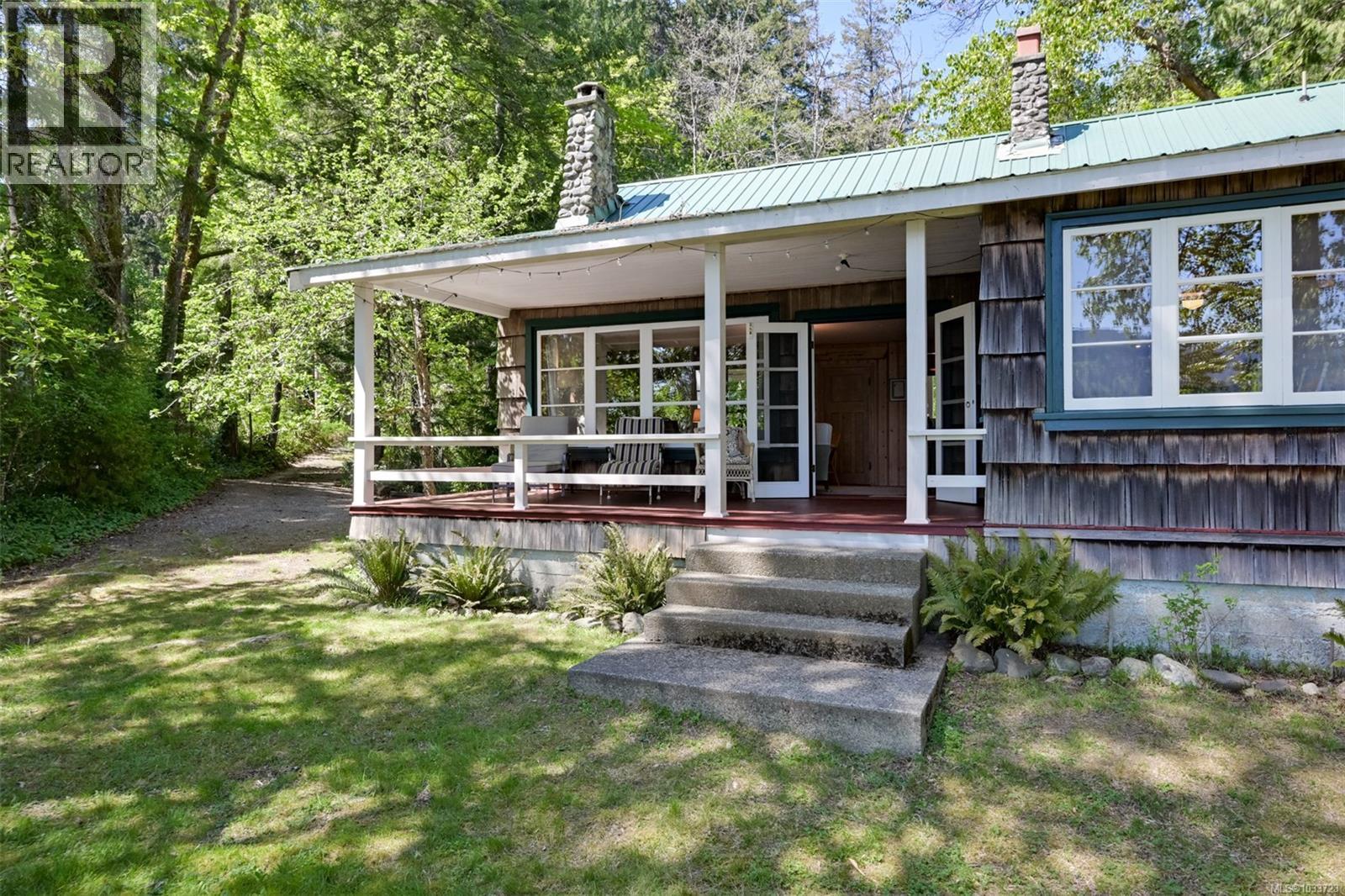 2024 Renfrew Rd - 45