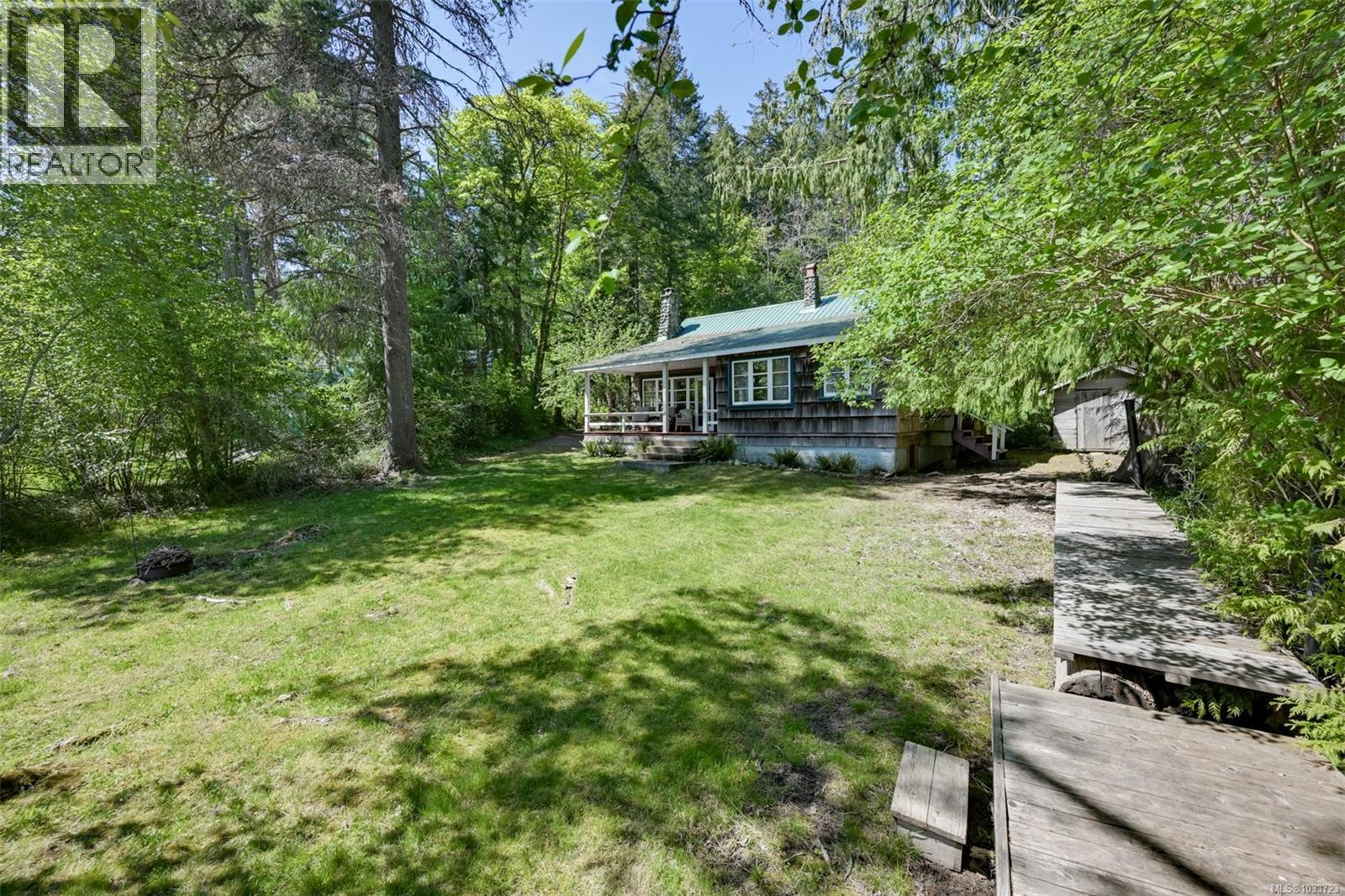 2024 Renfrew Rd - 66
