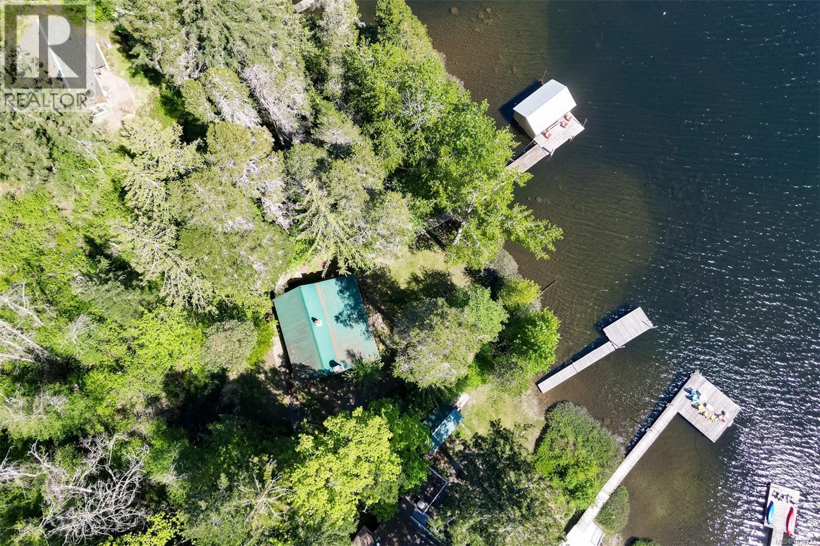 2024 Renfrew Rd - 84