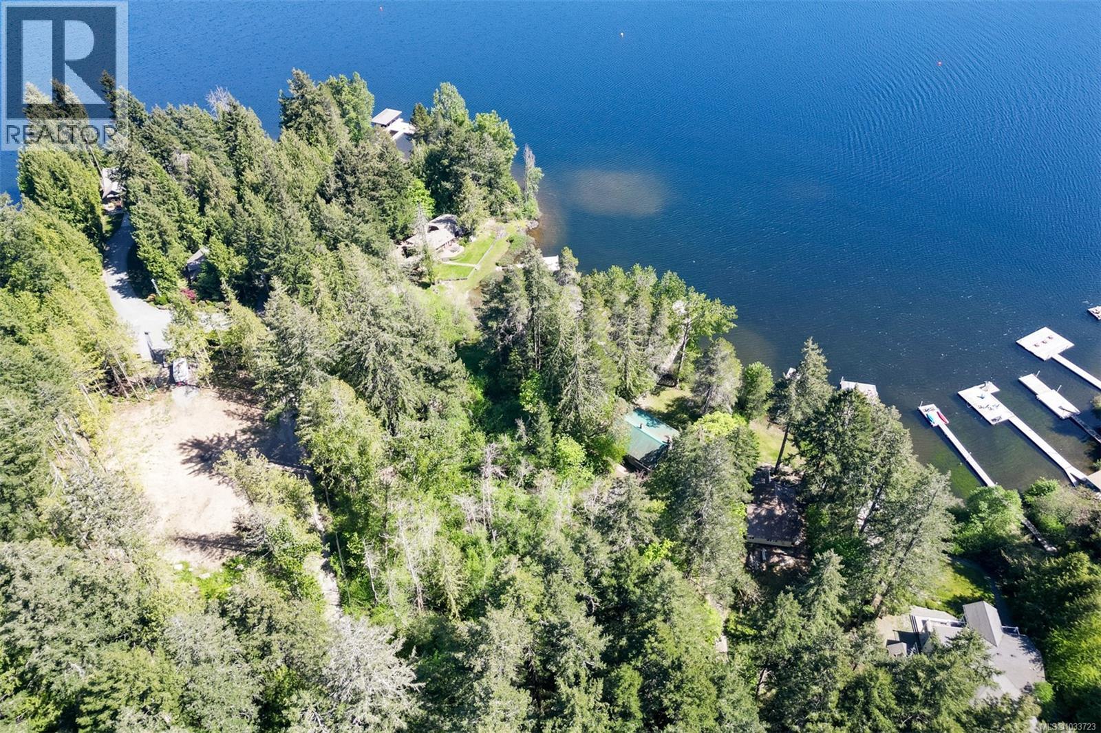 2024 Renfrew Rd - 85