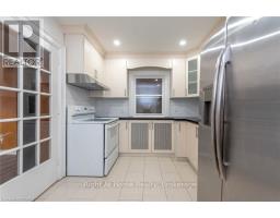 2 Room #1 - 104 Longwood Road S, Hamilton, ON L8S1S6 Photo 8