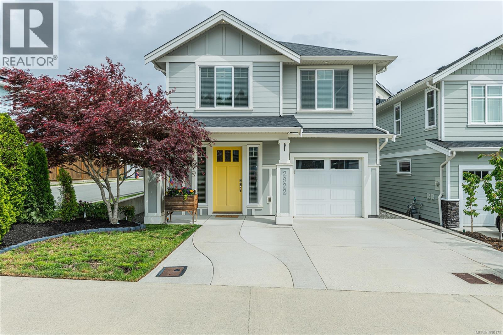 2922 Burlington Cres - 1