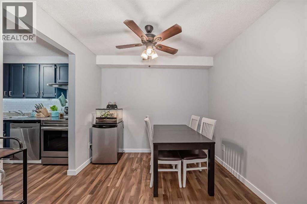 #7102 315 Southampton Drive SW - 13