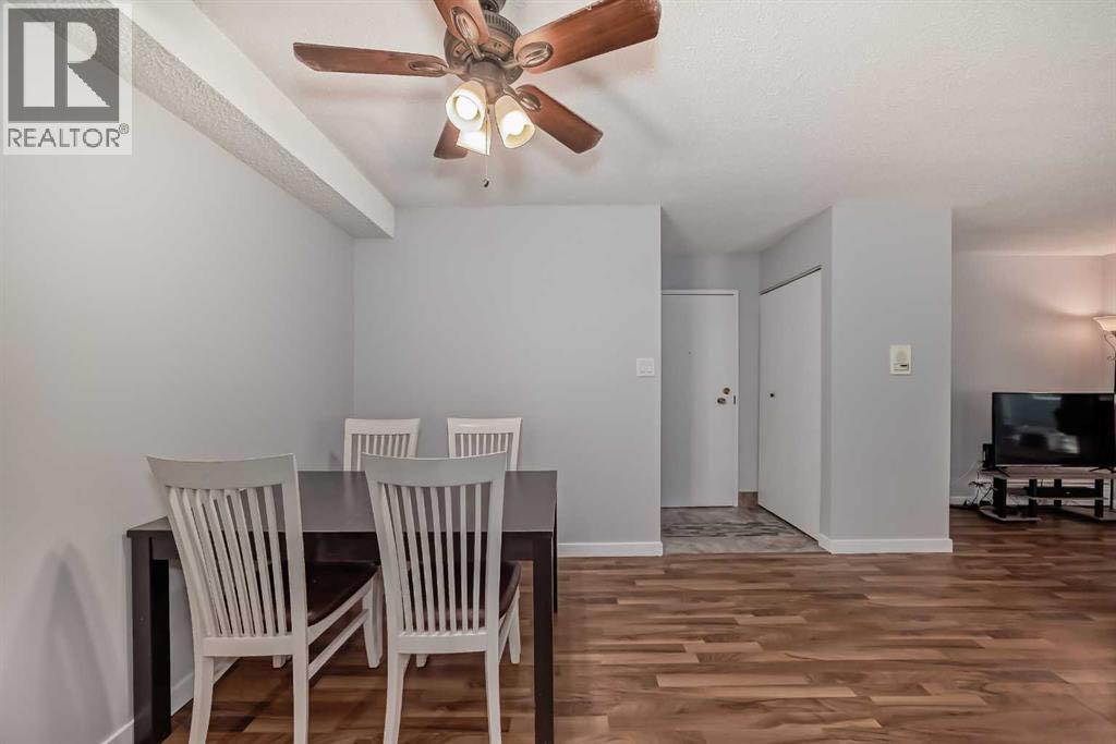 #7102 315 Southampton Drive SW - 14