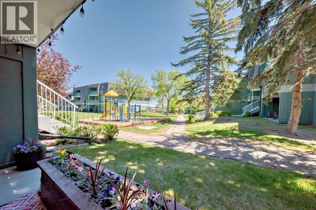 #7102 315 Southampton Drive SW - 9