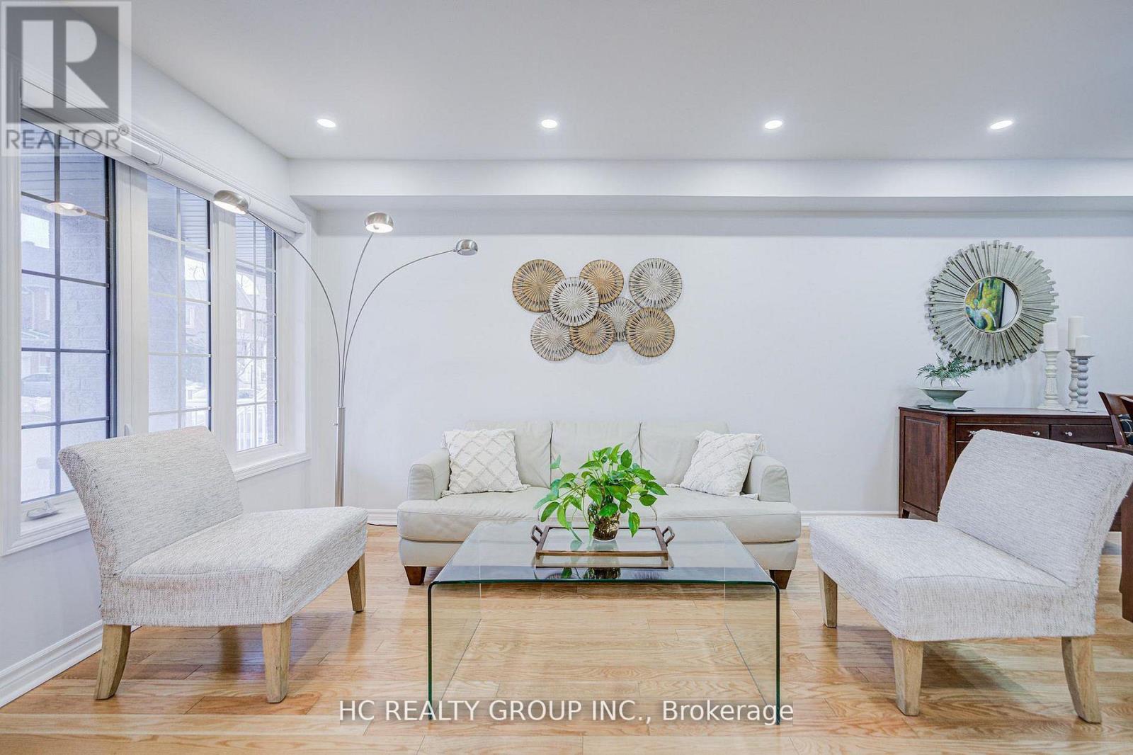 18 QUATTRO AVENUE - 6