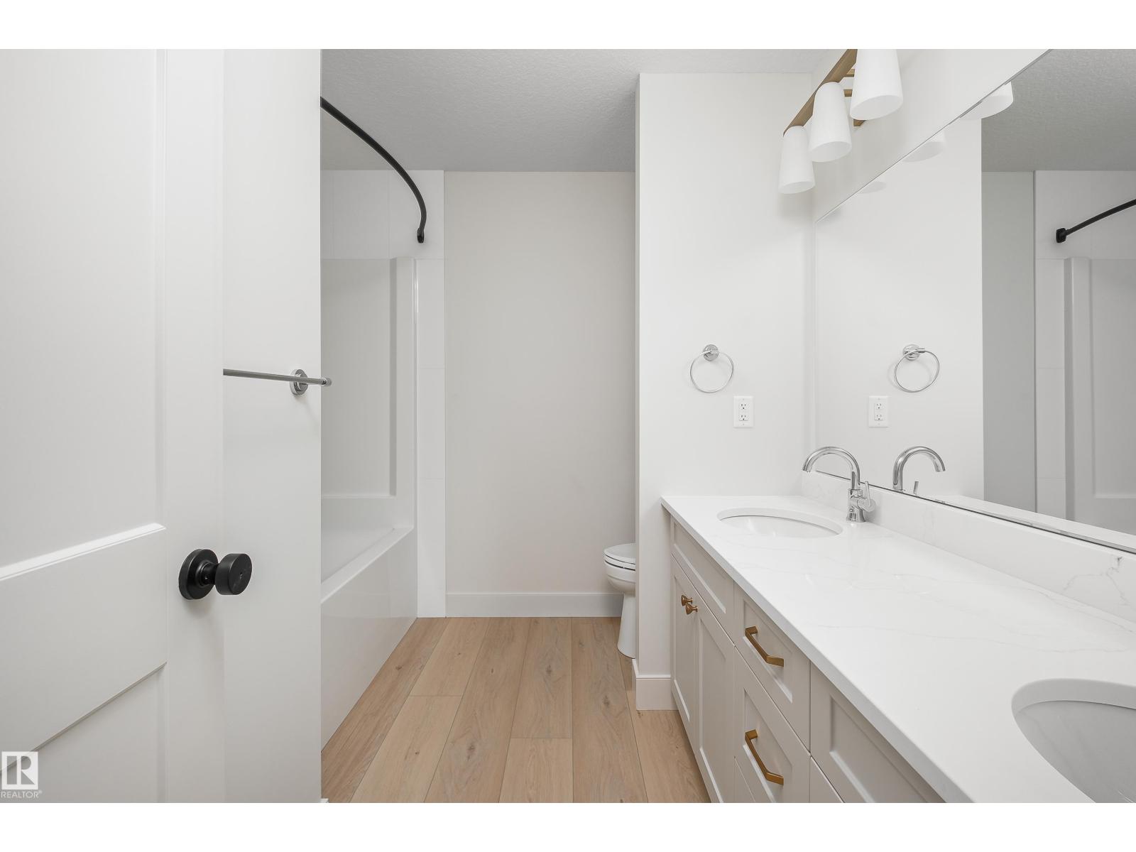 157 GRAYBRIAR DR - 44