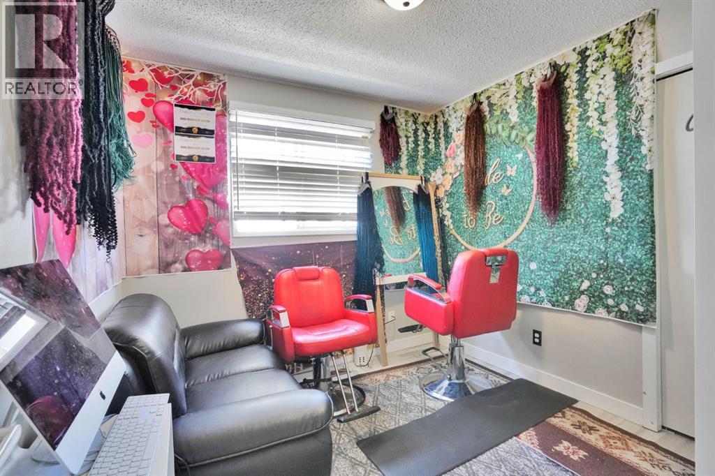 43 Maranda Close NE - 14
