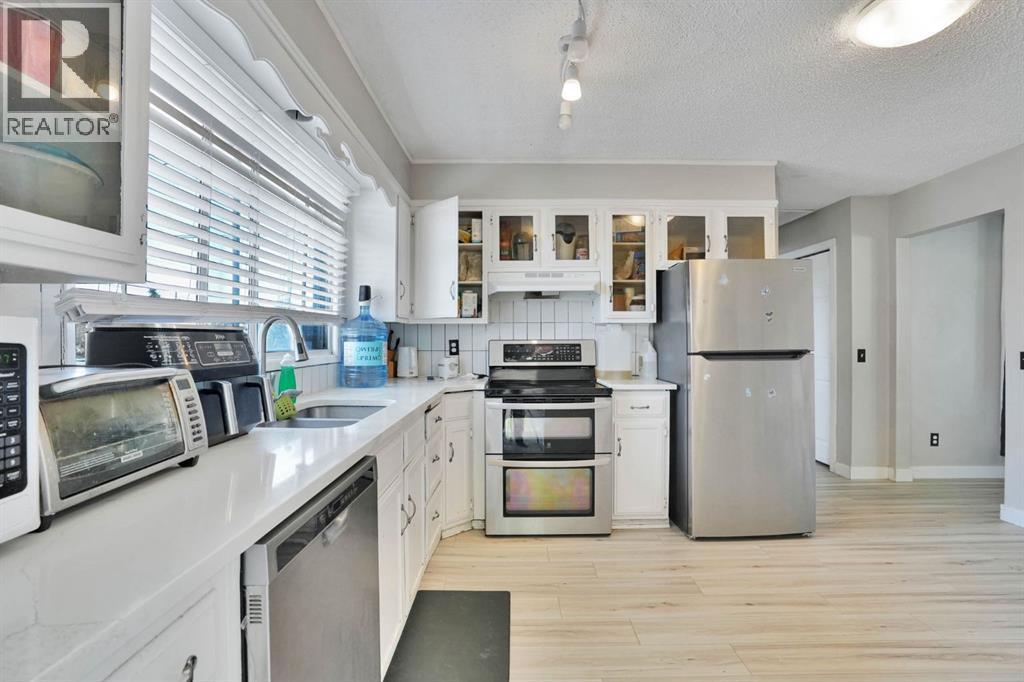 43 Maranda Close NE - 21