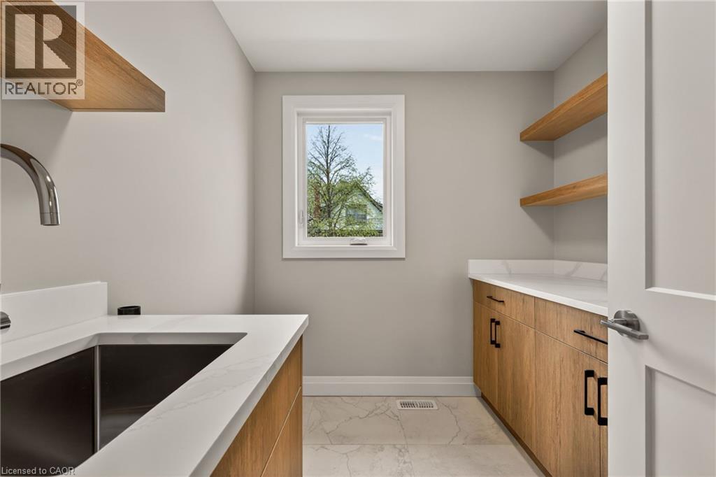 279 HESS Street S, Hamilton, Ontario, L8P3P6 — Photo 32
