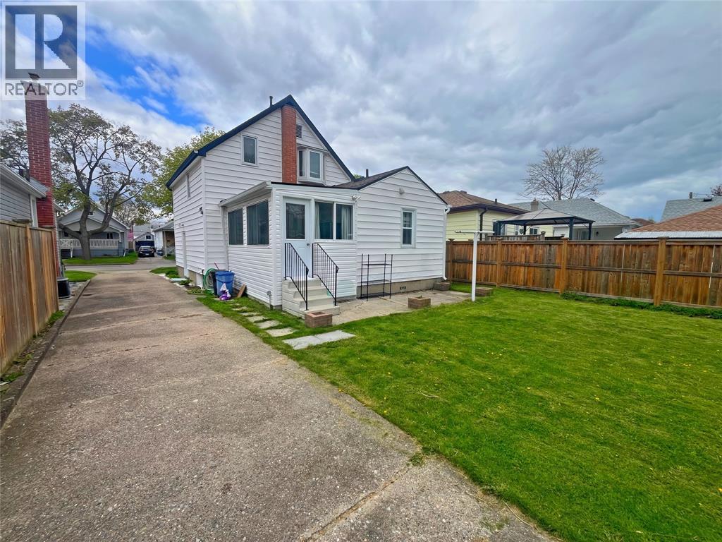 310 CONRAD STREET, Sarnia, Ontario, N7T3K6 — Photo 22