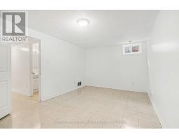 1641 Meadowbrook Road, Ottawa, ON K1B4W6 Photo 17