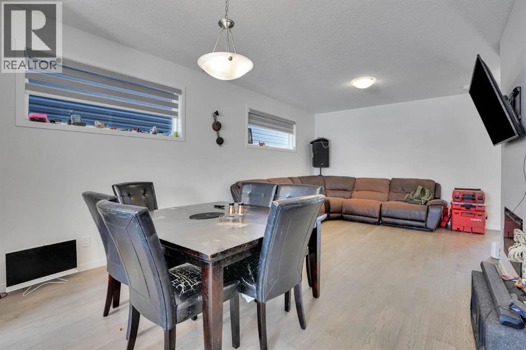 137 Seton Villas SE - 11