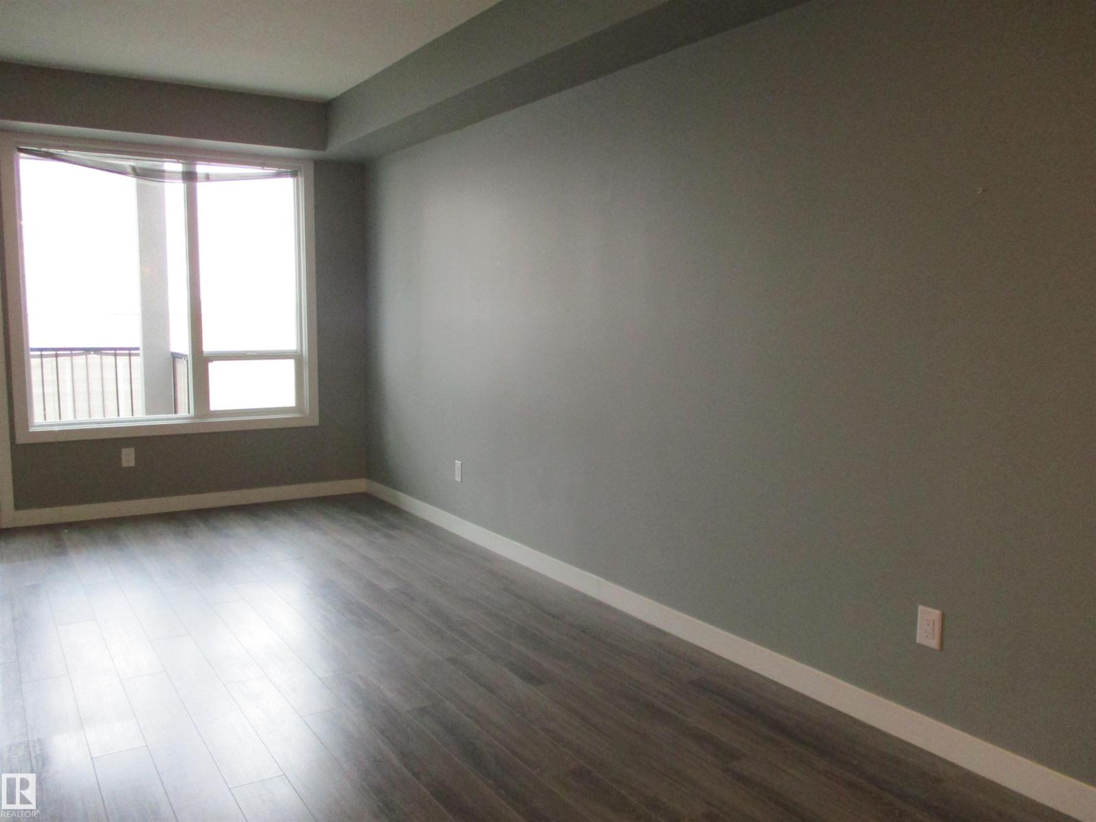 #408 9907 91 AV NW NW - 40