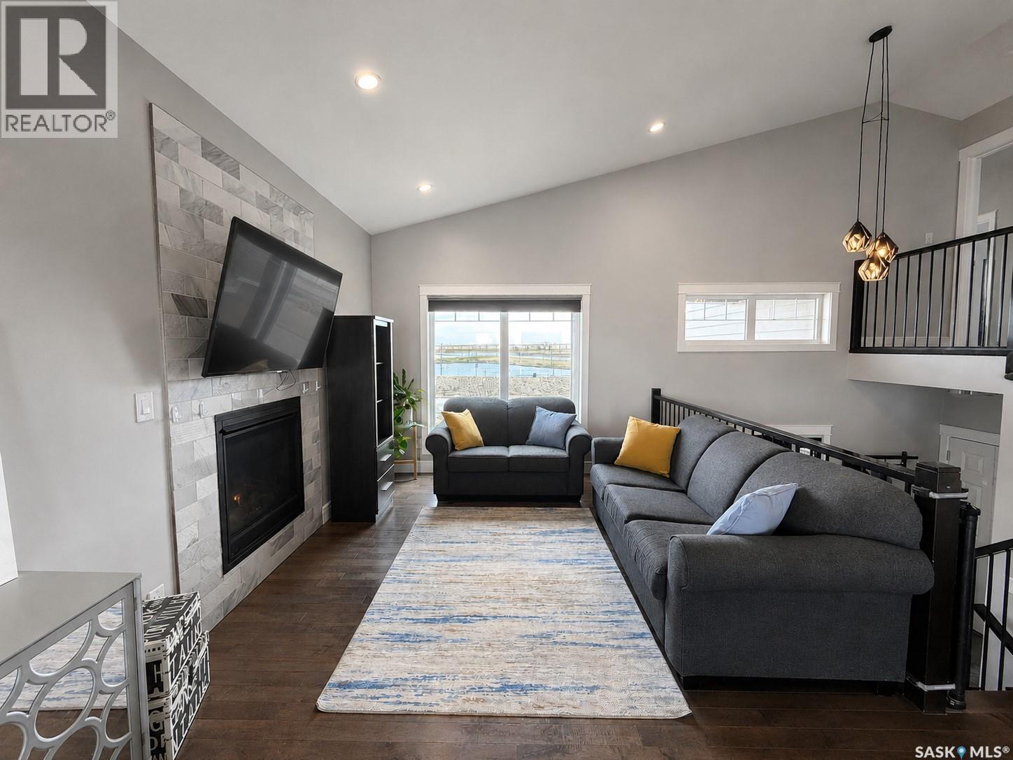 250 Prairie Dawn DRIVE - photo 2