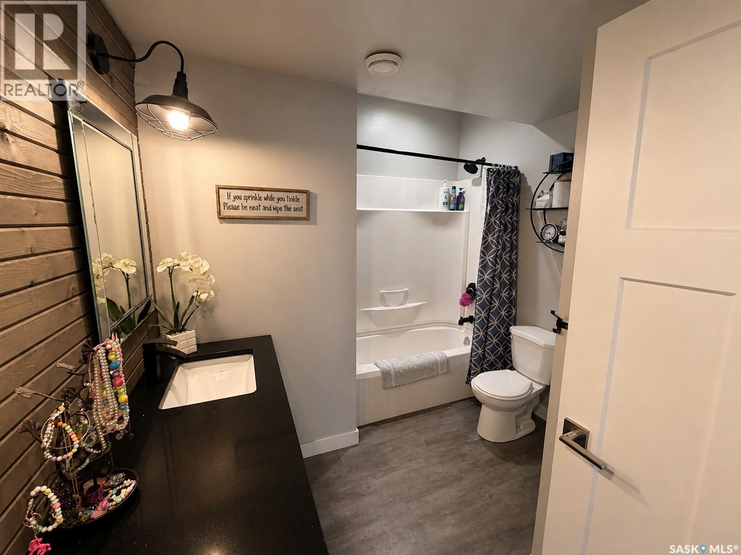 250 Prairie Dawn DRIVE — photo 27
