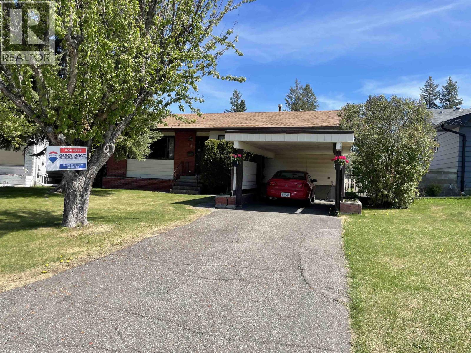 542 RADCLIFFE DRIVE - 1