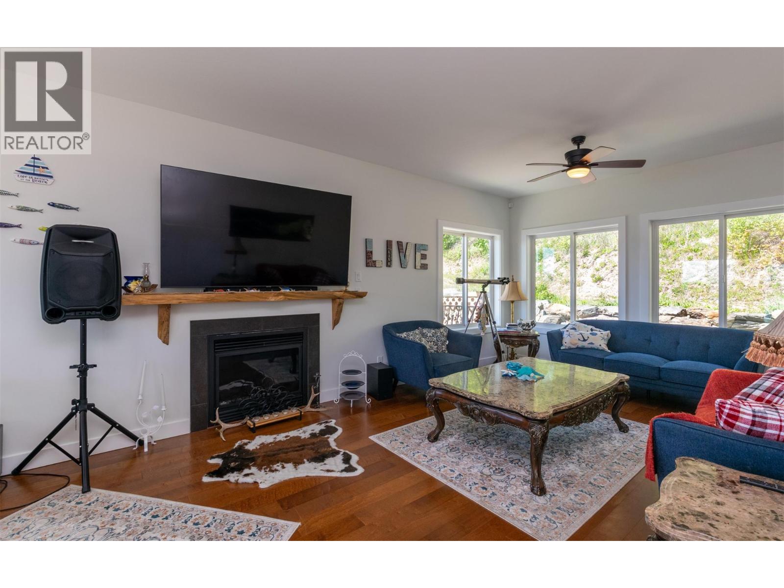 4317 Leopold Road - 19
