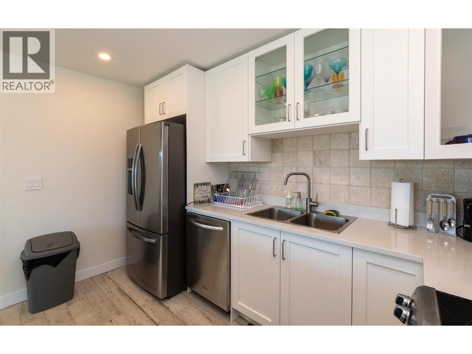 4317 Leopold Road - 51
