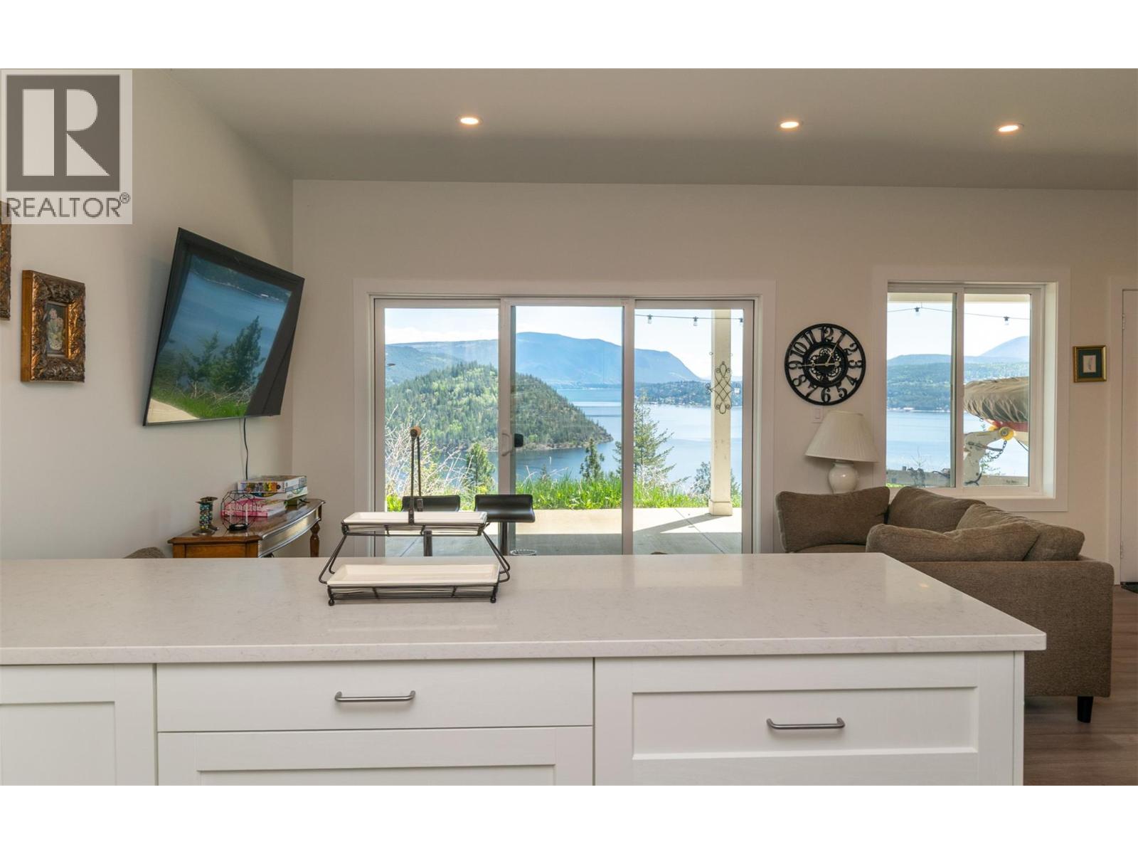4317 Leopold Road - 52