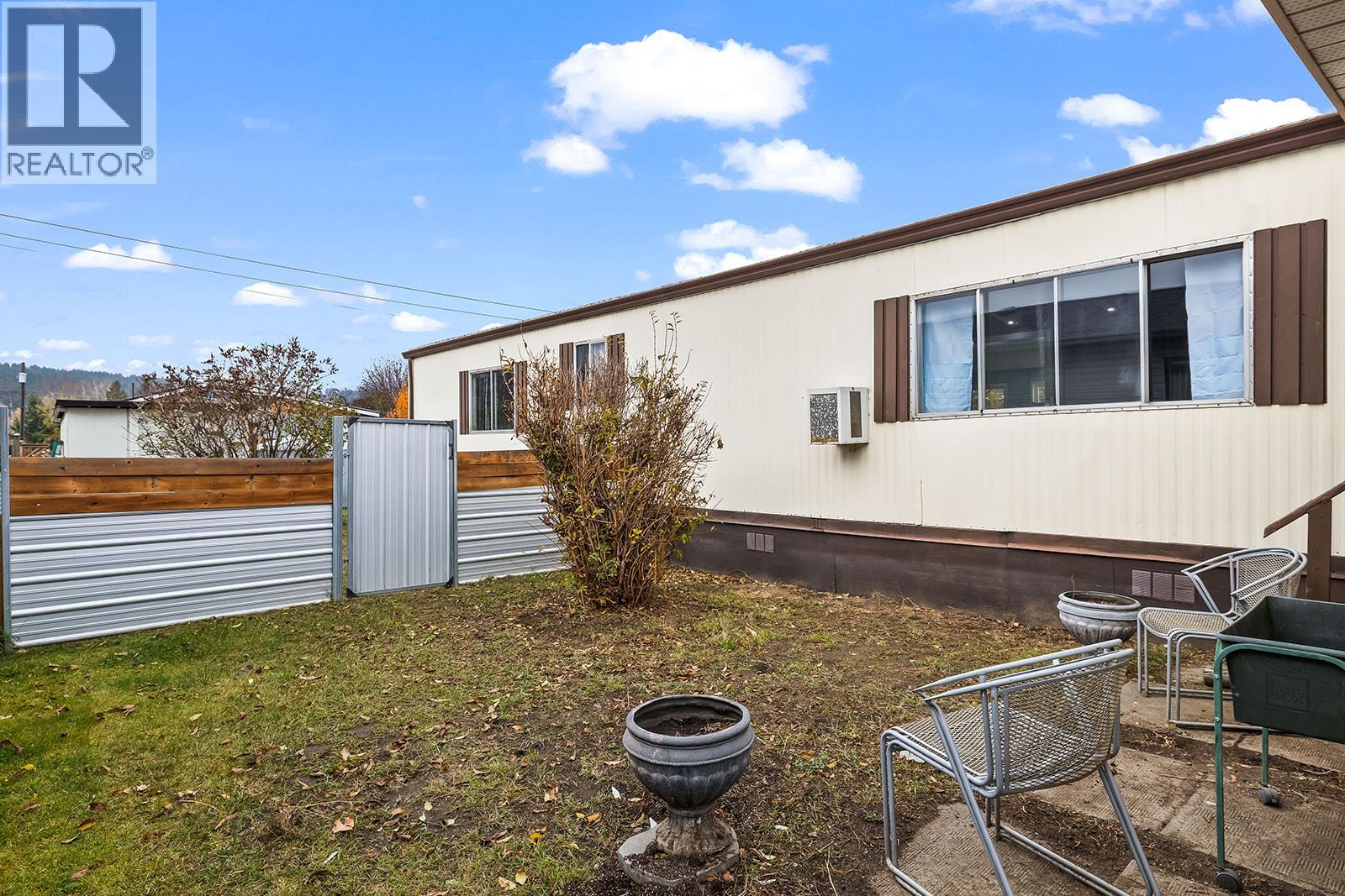 90 720 Commonwealth Road, Kelowna